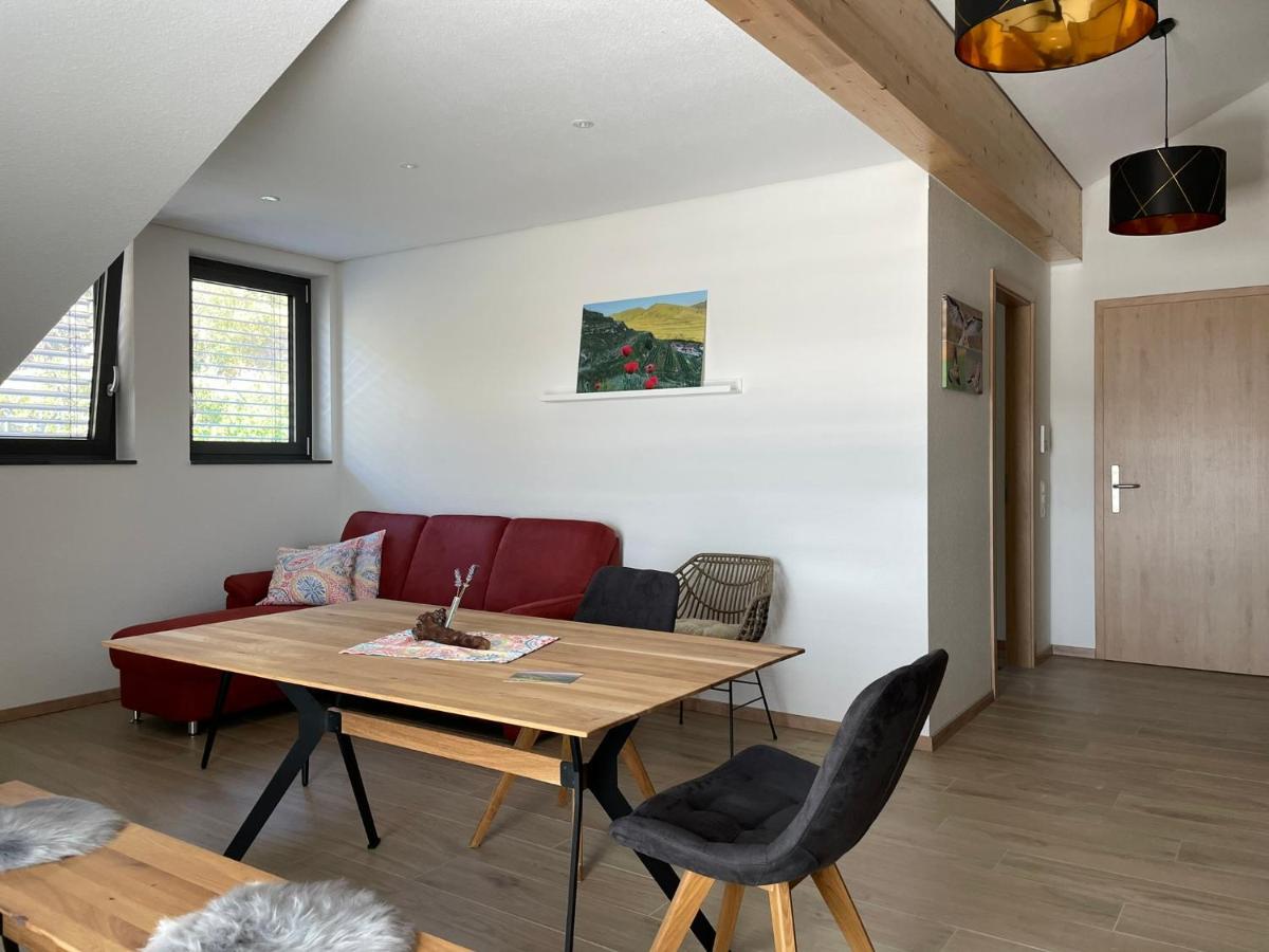 Weingut & Strausswirtschaft Vogel Apartment Vogtsburg Exterior photo