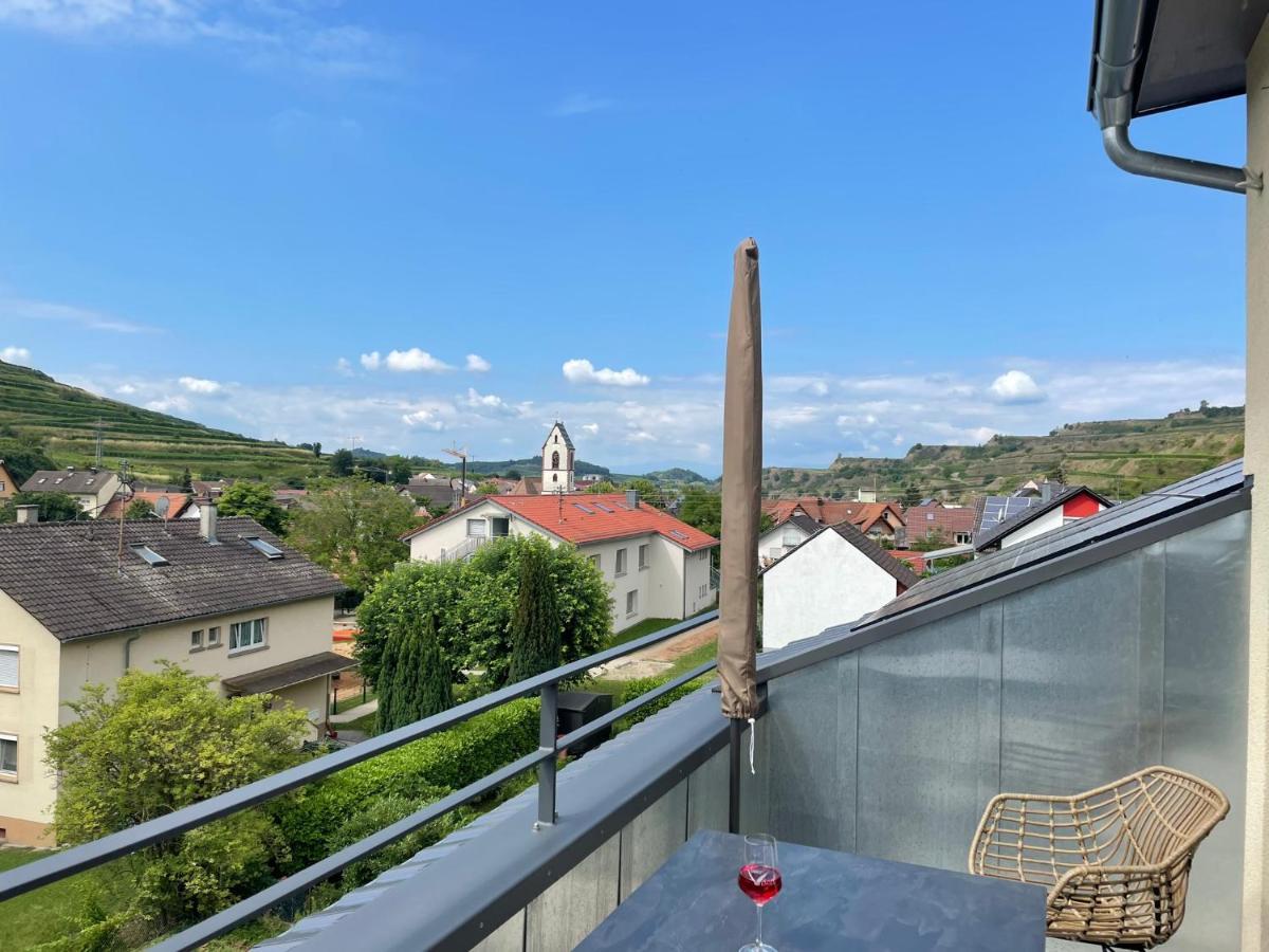 Weingut & Strausswirtschaft Vogel Apartment Vogtsburg Exterior photo